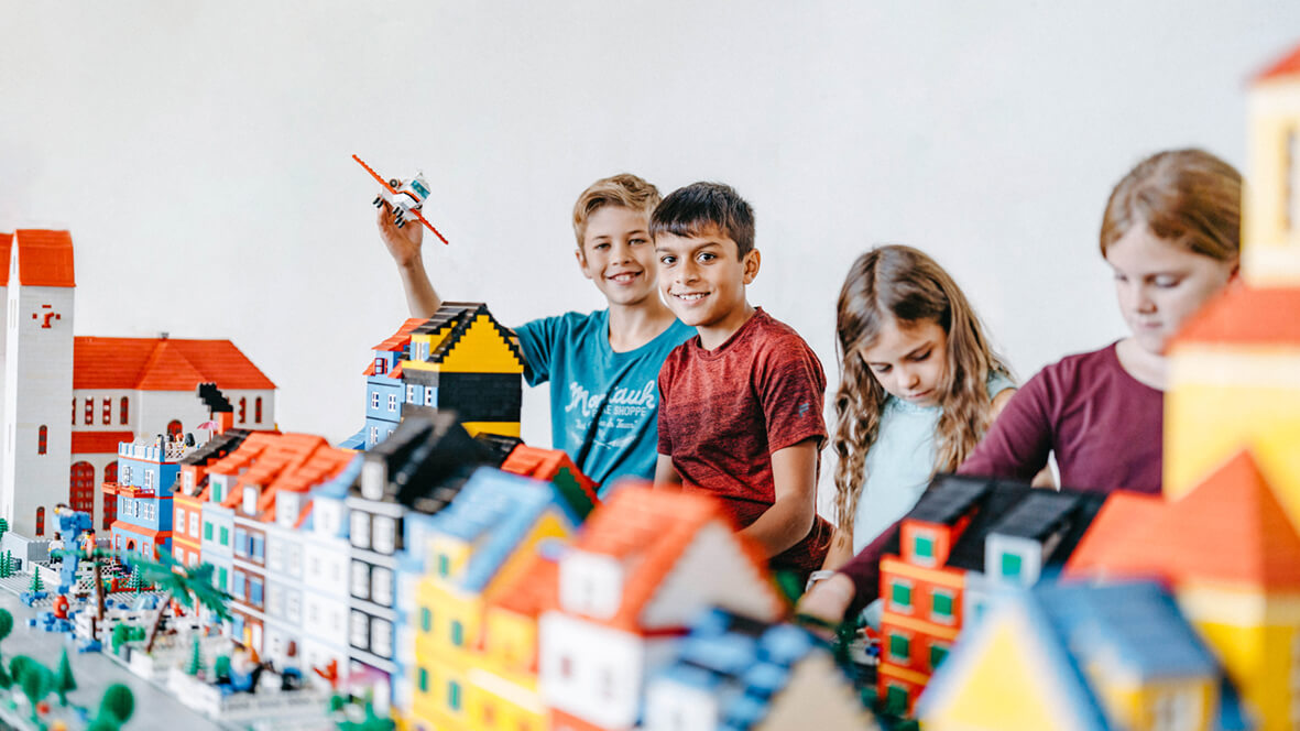 Kinder erleben die Bibel mit der LEGO Stadt